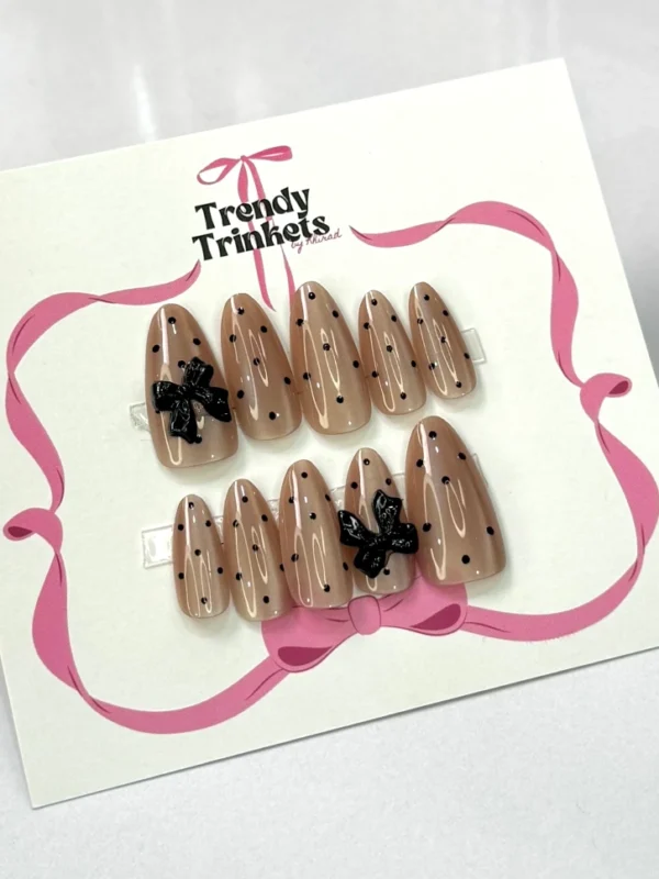 Cat-Eye TTBK-0007 press-on nails | Trendy Trinkets