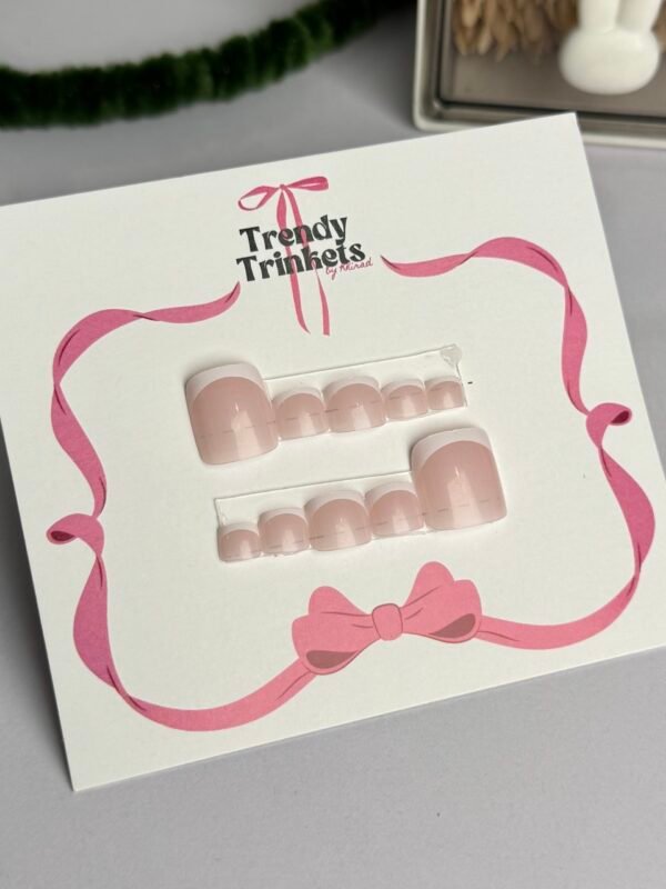 FEET TTBK-0001 press-on nails | Trendy Trinkets