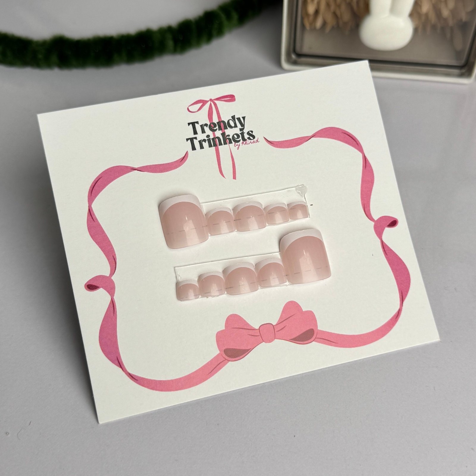 FEET TTBK-0001 press-on nails | Trendy Trinkets
