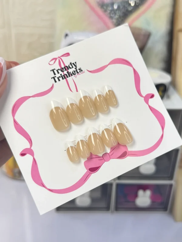 TTBK-0009 press-on nails | Trendy Trinkets