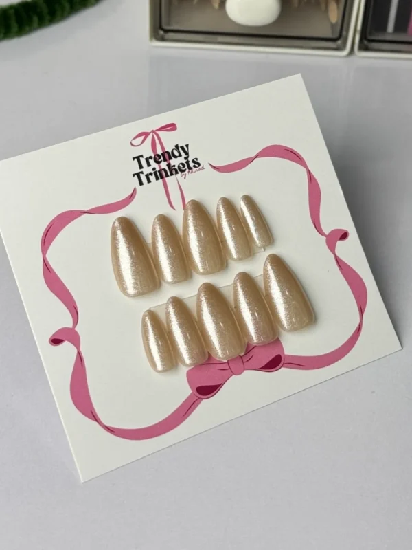 TTBK-0168 press-on nails | Trendy Trinkets
