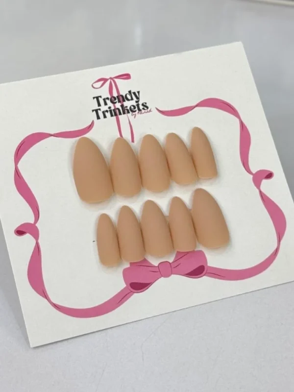 PLAIN TTBK-0003 press-on nails | Trendy Trinkets