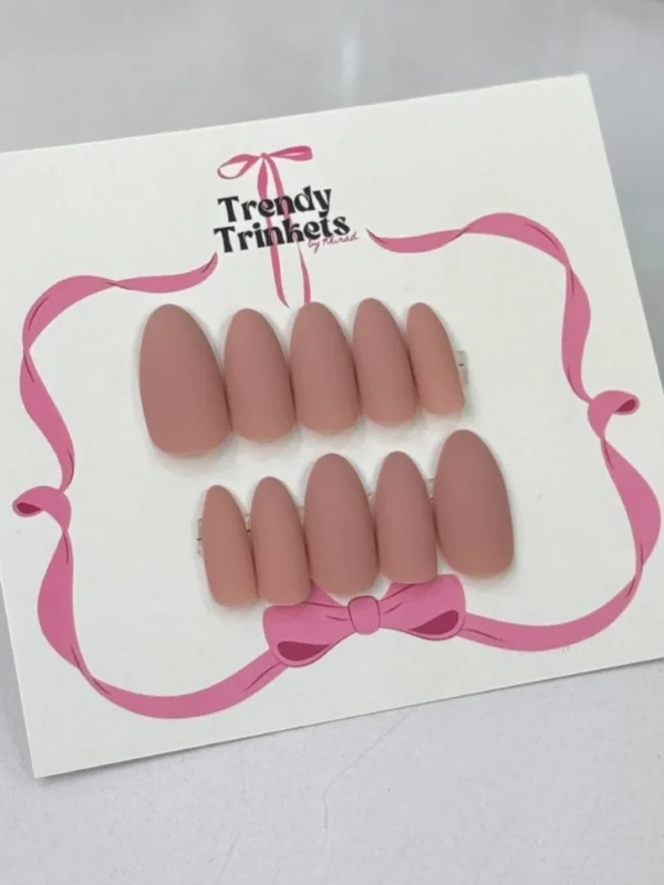 PLAIN TTBK-0002 press-on nails | Trendy Trinkets