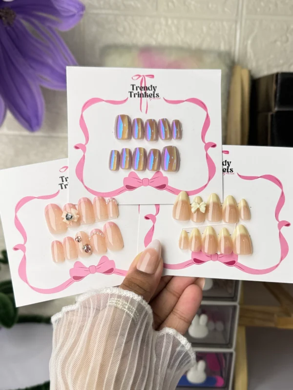 FREE DELIVERY DEAL TTBK-0002 press-on nails | Trendy Trinkets