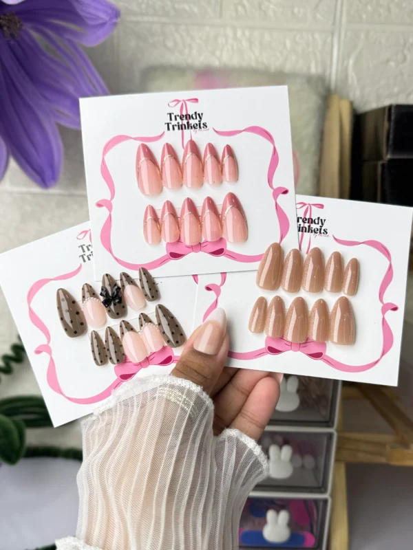 FREE DELIVERY DEAL TTBK-0003 press-on nails | Trendy Trinkets