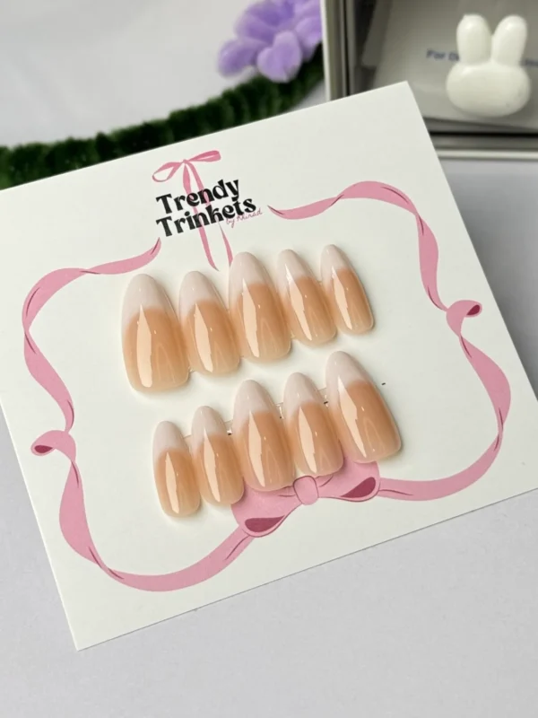TTBK-0001 press-on nails | Trendy Trinkets