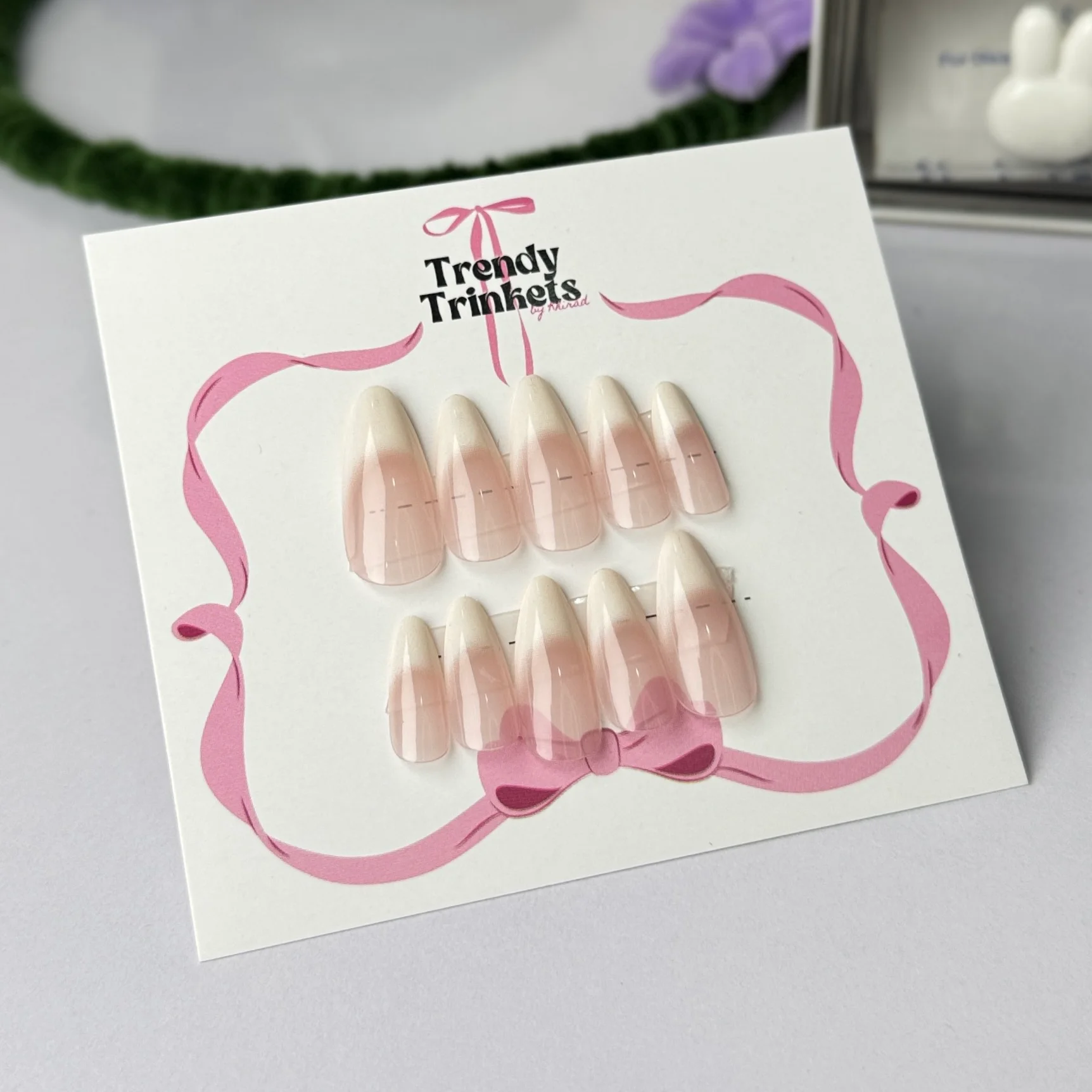 TTBK-0005 press-on nails | Trendy Trinkets